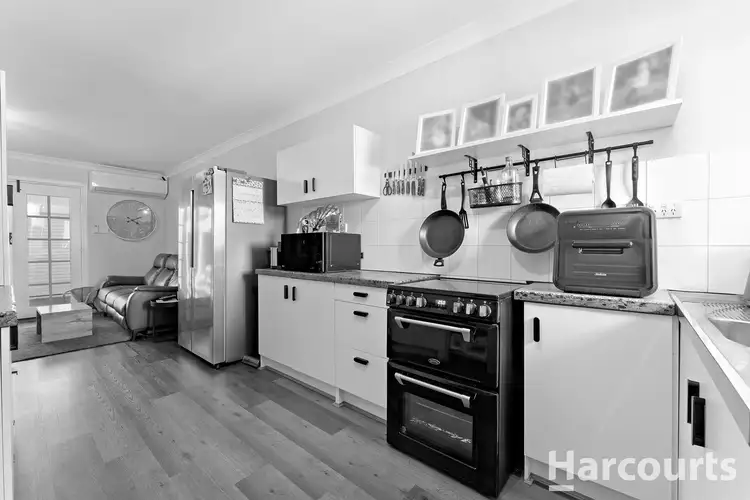 Main view of Homely house listing, 11/5 Uldina Place, Pinjarra WA 6208