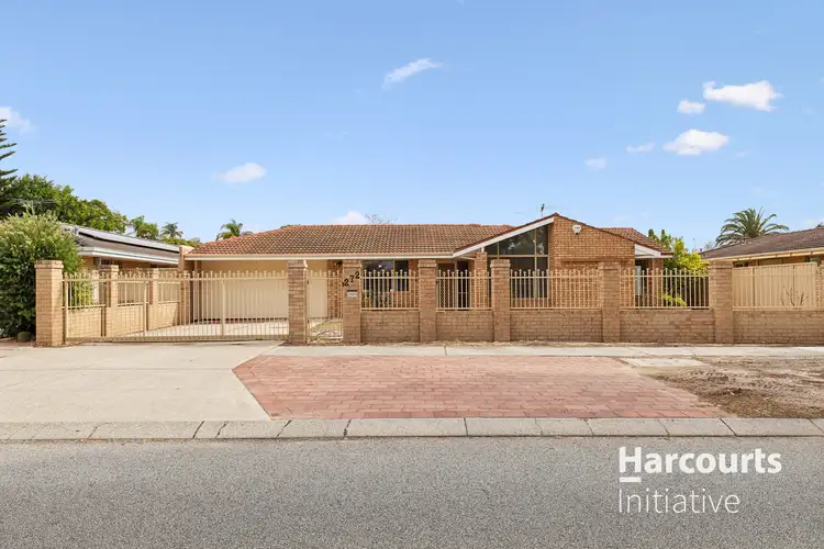 272 Illawarra Crescent, Ballajura WA 6066