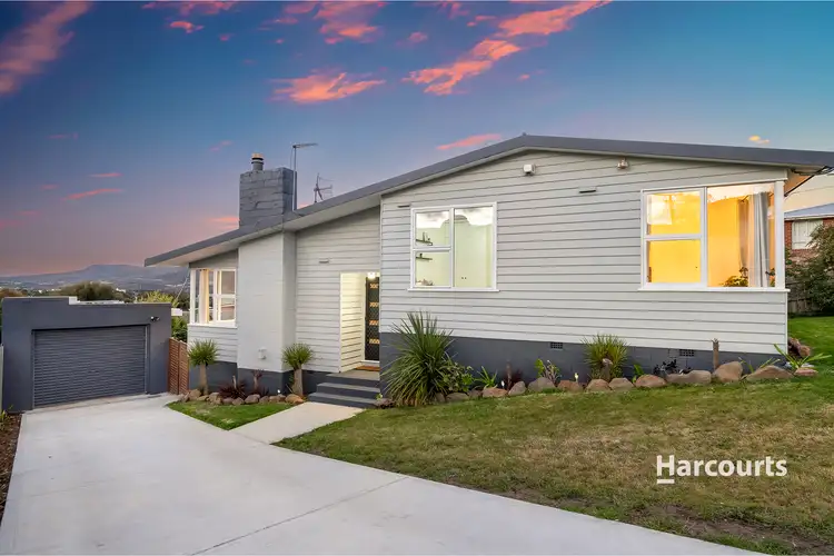 2 Kanella Avenue, Chigwell TAS 7011