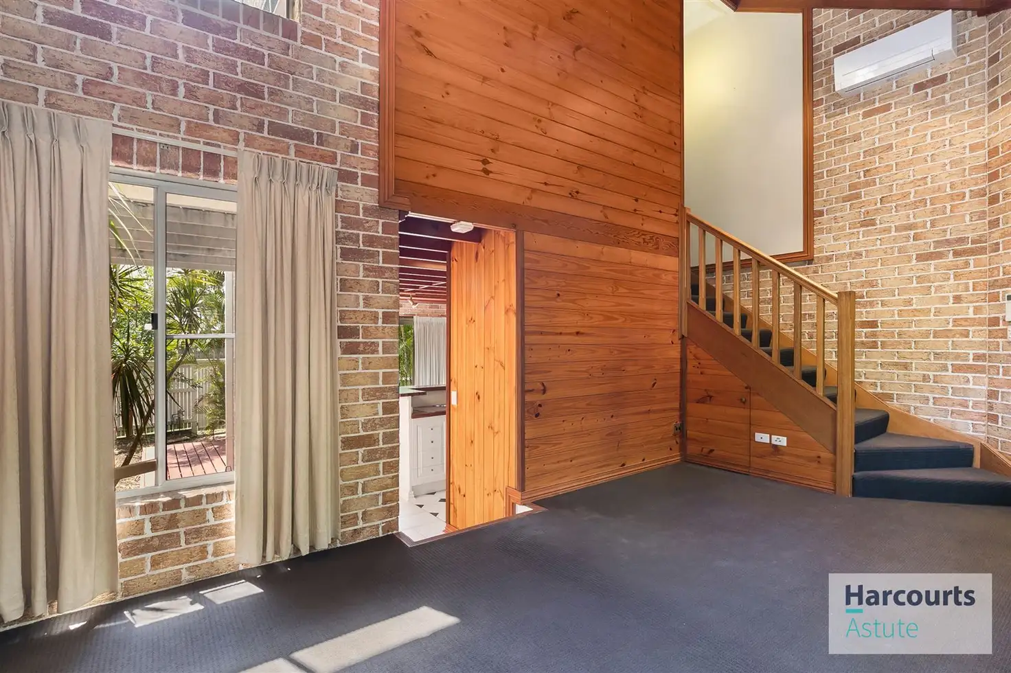 Main view of Homely townhouse listing, 2/55 Kadumba Street, Yeronga QLD 4104