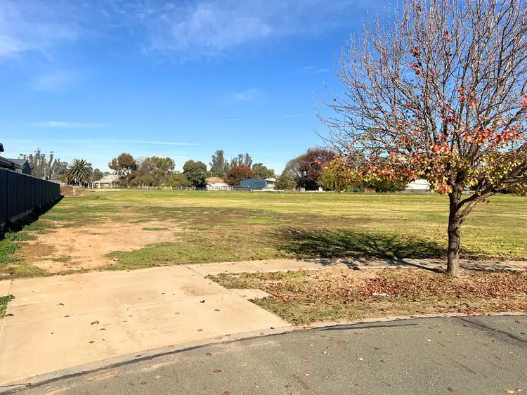17 & 18 Orrland Court, Cohuna VIC 3568