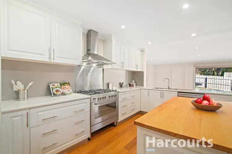 Fifth view of Homely house listing, 8 Paloma Court, Boronia VIC 3155