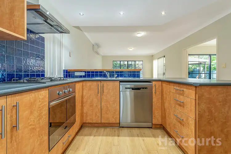 Sixth view of Homely house listing, 8 Aswan View, Joondalup WA 6027