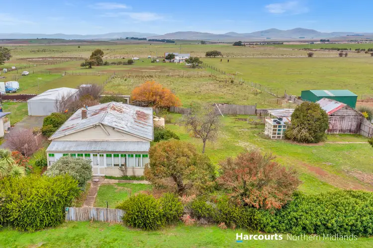16 Sutton Street, Tunbridge TAS 7120