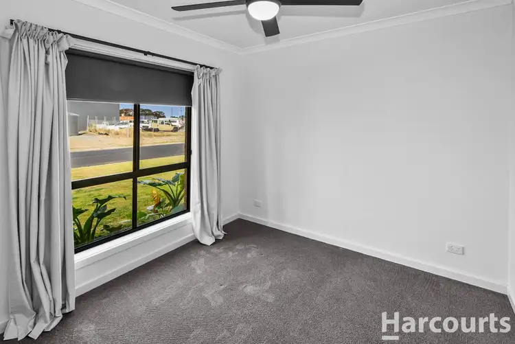 Fifth view of Homely townhouse listing, 13 Derry Parade, Horsham VIC 3400