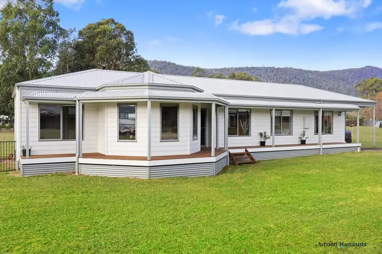 4 Waters Place, Buxton VIC 3711