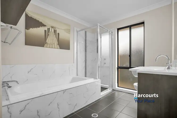 Sixth view of Homely house listing, 8 Brunswick Circuit, Ropes Crossing NSW 2760