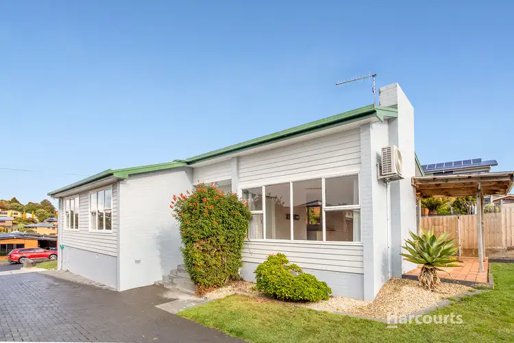 26 Paraka Street, Parklands TAS 7320