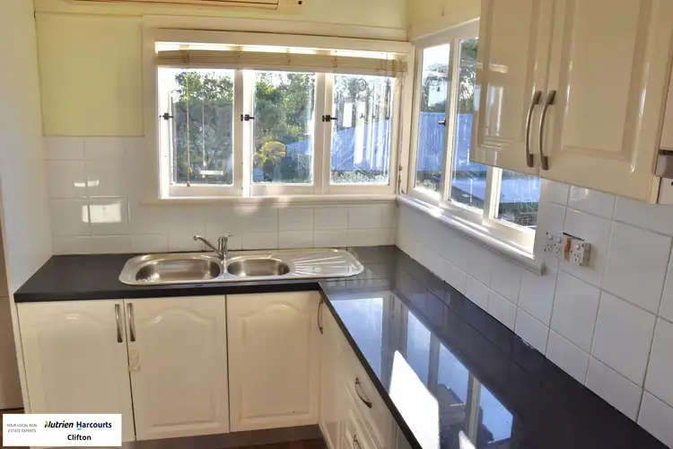 Fourth view of Homely house listing, 8 Commonwealth Street, Clifton QLD 4361