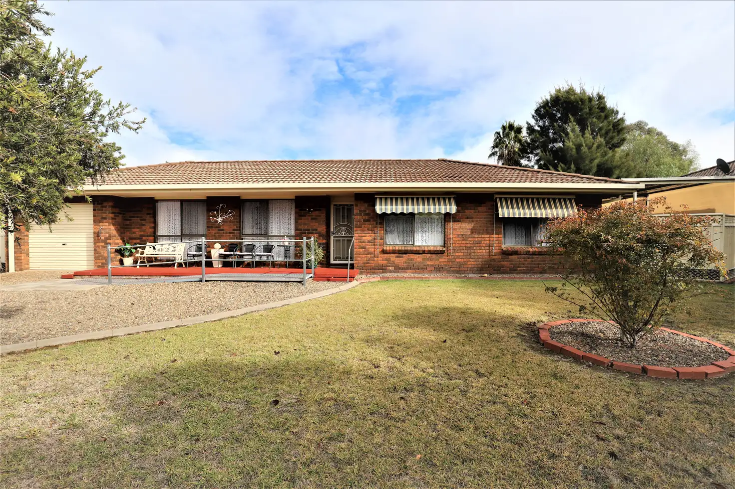 Main view of Homely house listing, 10 Minkara Avenue, Cootamundra NSW 2590