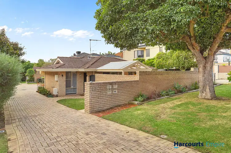 1/22 Bower Street, Scarborough WA 6019