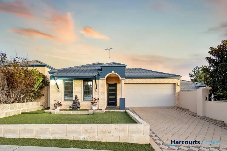 81 Sackville Terrace, Scarborough WA 6019
