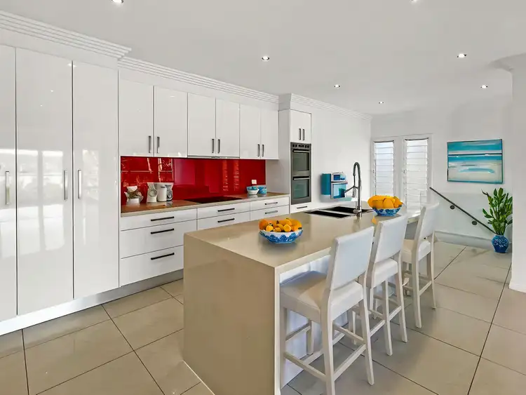 9 Elfin Hill Road, Green Point NSW 2251