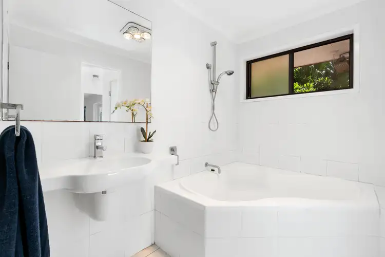 Fifth view of Homely house listing, 5 Windsor Place, Molendinar QLD 4214
