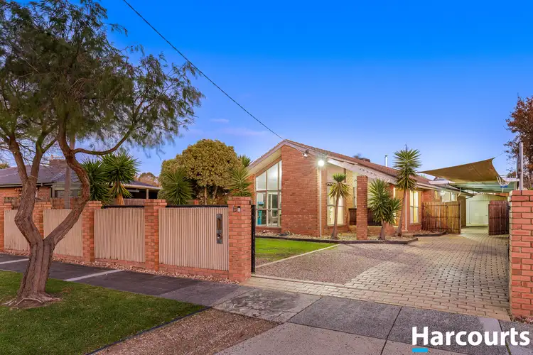 6 Corhanwarrabul Close, Rowville VIC 3178