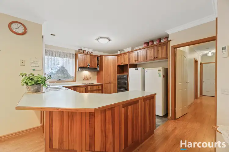 Fifth view of Homely house listing, 1 Muirhead Close, Warragul VIC 3820
