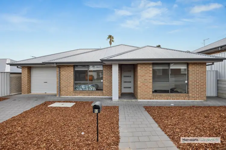 52 Carnarvon Avenue, Redwood Park SA 5097