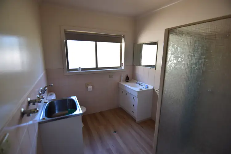 Fifth view of Homely unit listing, 2/6 Phillips Street, Wangaratta VIC 3677