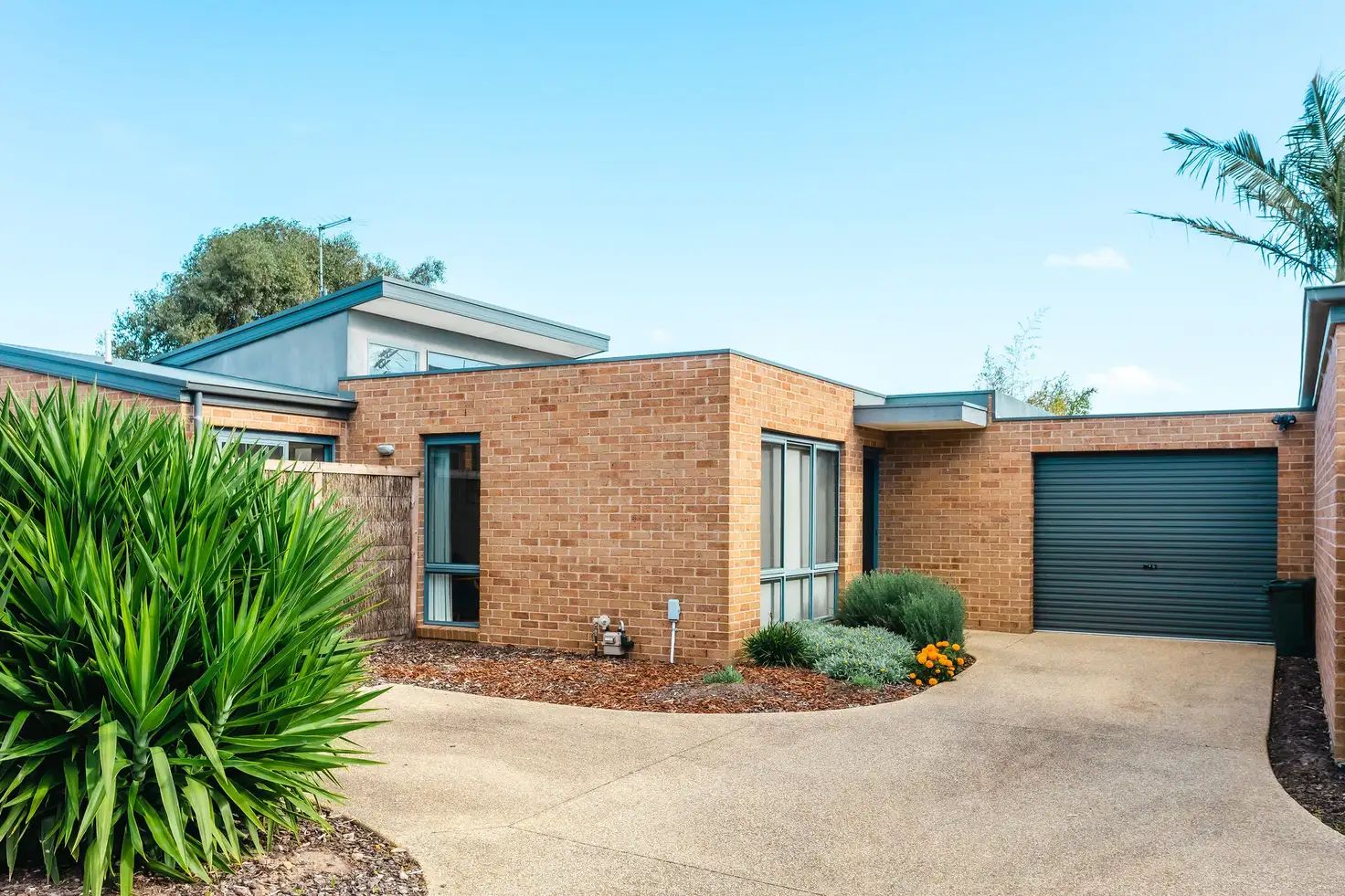 Main view of Homely house listing, 2/1A Dalton Drive, Tyabb VIC 3913