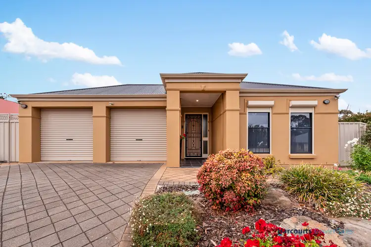 18 Palamountain Drive, Evanston Park SA 5116