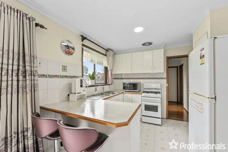 Seventh view of Homely house listing, 11 Keith Court, Keysborough VIC 3173