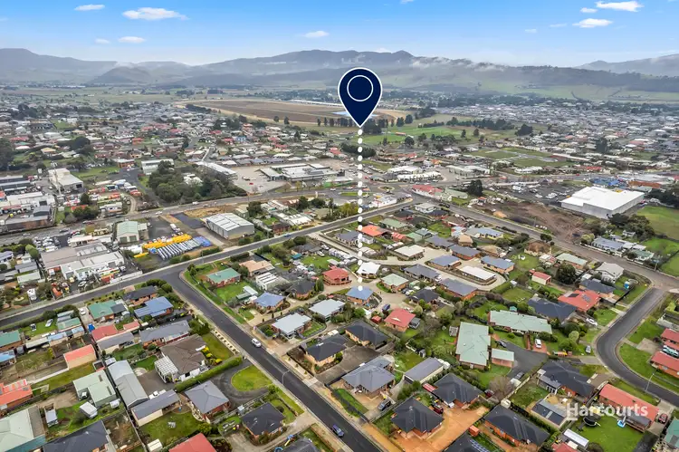 8/3 Madison Avenue, Brighton TAS 7030