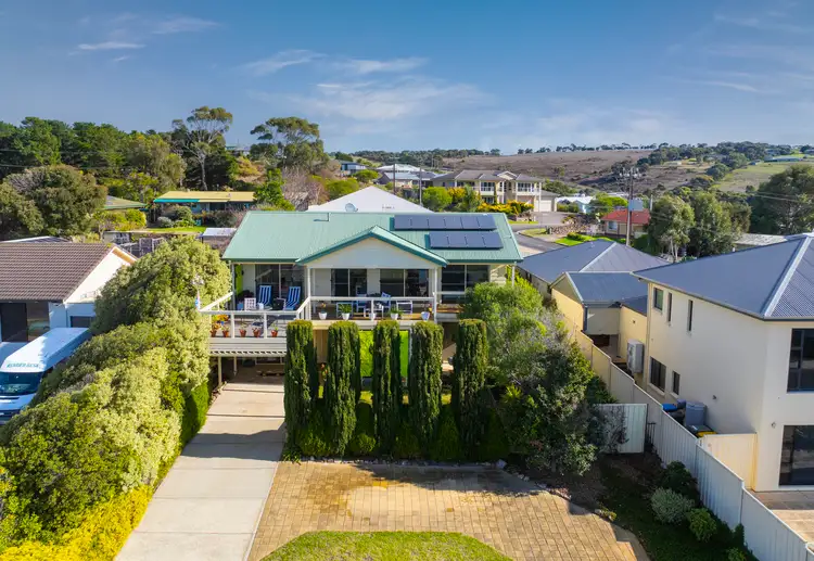 5 Norma Crescent, Encounter Bay SA 5211