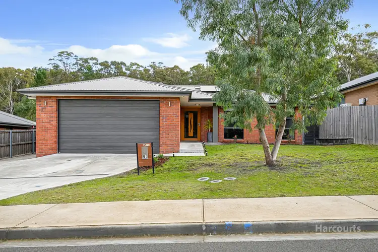 15 Hillmorton Road, Lindisfarne TAS 7015
