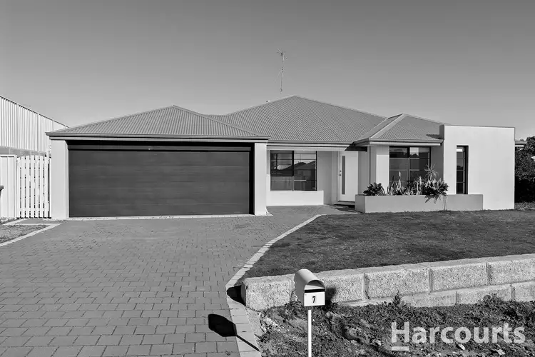 7 Kondinin Way, Dawesville WA 6211