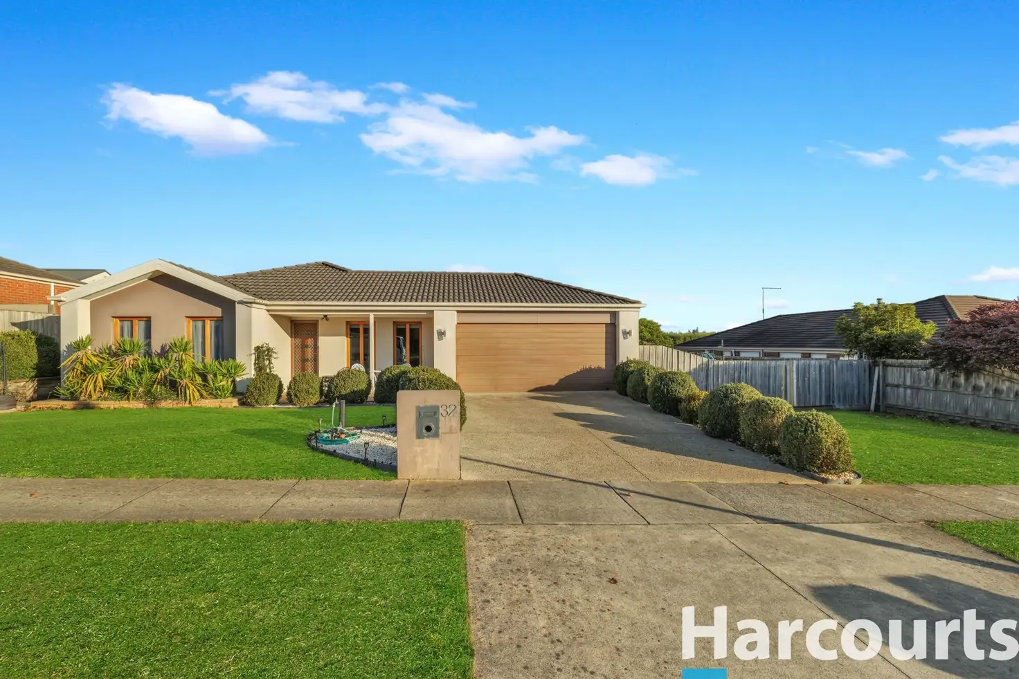 Main view of Homely house listing, 32 Davey Drive, Drouin VIC 3818