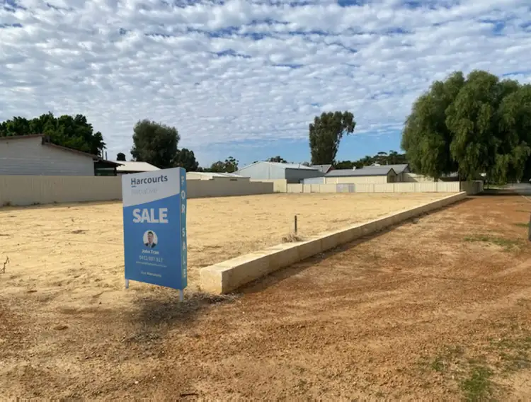 33 Stafford Street, Moora WA 6510
