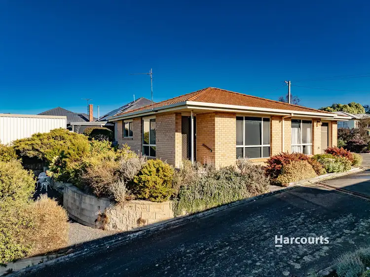 1/37 Amherst Street, West Ulverstone TAS 7315