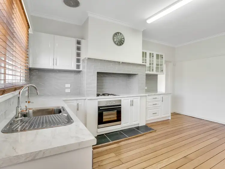 Third view of Homely house listing, 5 Vernon Road, Wangaratta VIC 3677