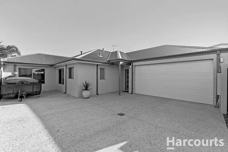 26B Lindley Road, Halls Head WA 6210