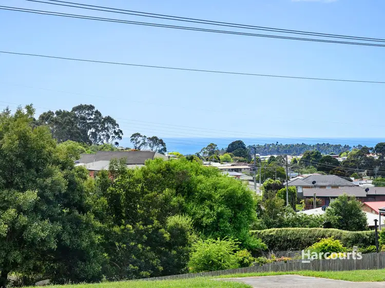11 Russell Place, Downlands TAS 7320