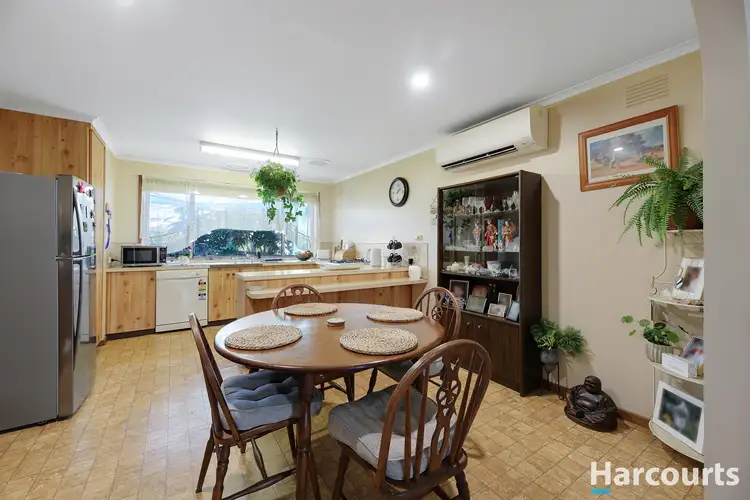 Second view of Homely unit listing, 2/5 Kimberley Court, Warragul VIC 3820