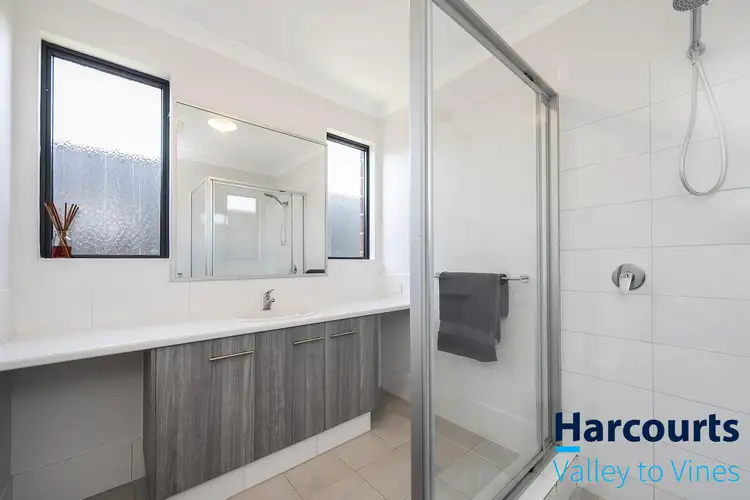 Fifth view of Homely house listing, 74 Linacre Rd, Bullsbrook WA 6084