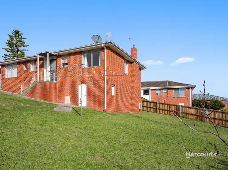 72 Binalong Road, Mornington TAS 7018