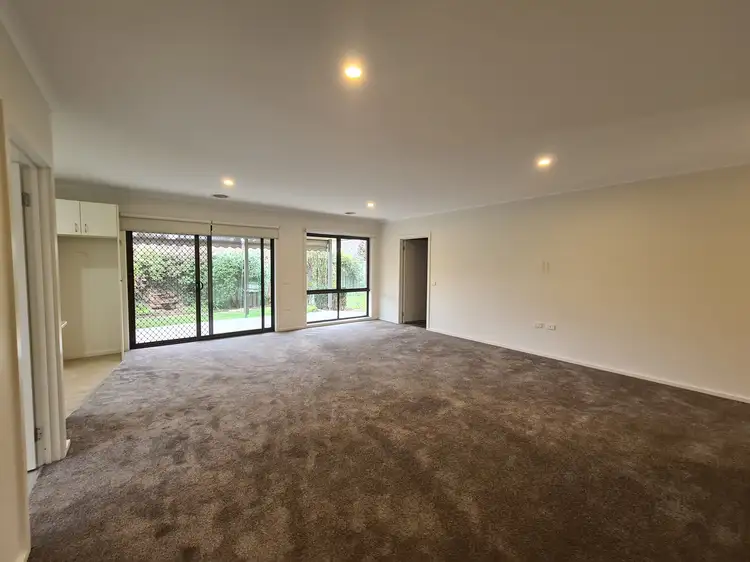 Third view of Homely unit listing, 2/17 Shamrock, Alexandra VIC 3714