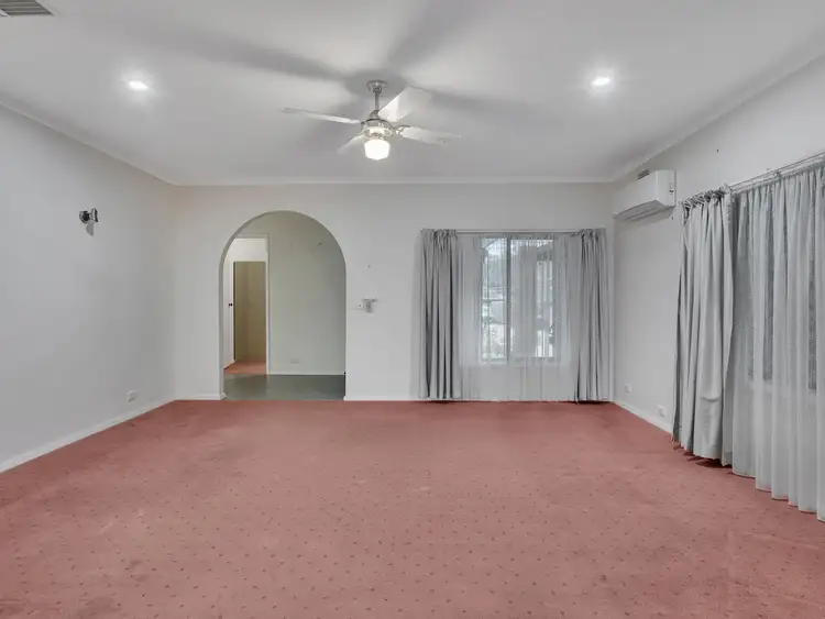 Sixth view of Homely house listing, 5 Cooba Court, Wangaratta VIC 3677