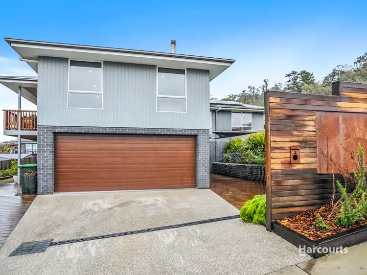 2 Burgundy Road, Howrah TAS 7018