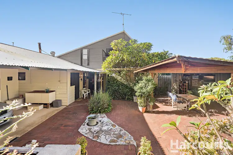 Second view of Homely house listing, 10 Eildon Place, Falcon WA 6210