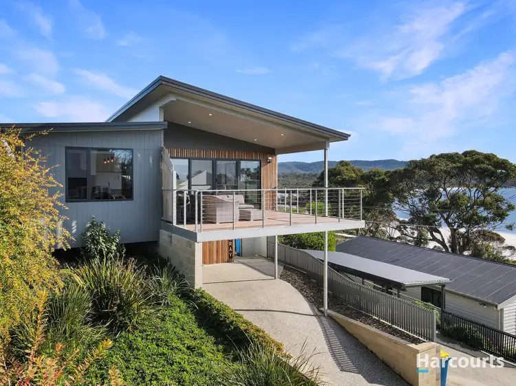 74a Main Road, Binalong Bay TAS 7216