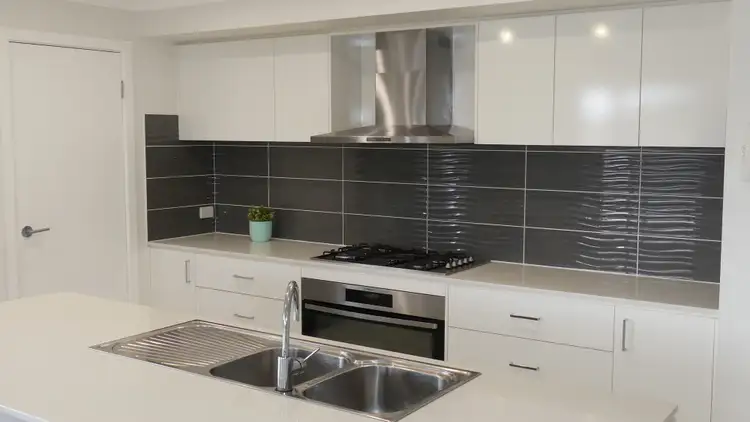 Sixth view of Homely house listing, 5 Azar Place, Warren NSW 2824