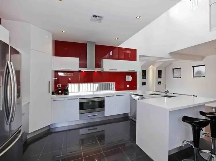 Second view of Homely house listing, 5/5 Korab Place, Roxburgh Park VIC 3064