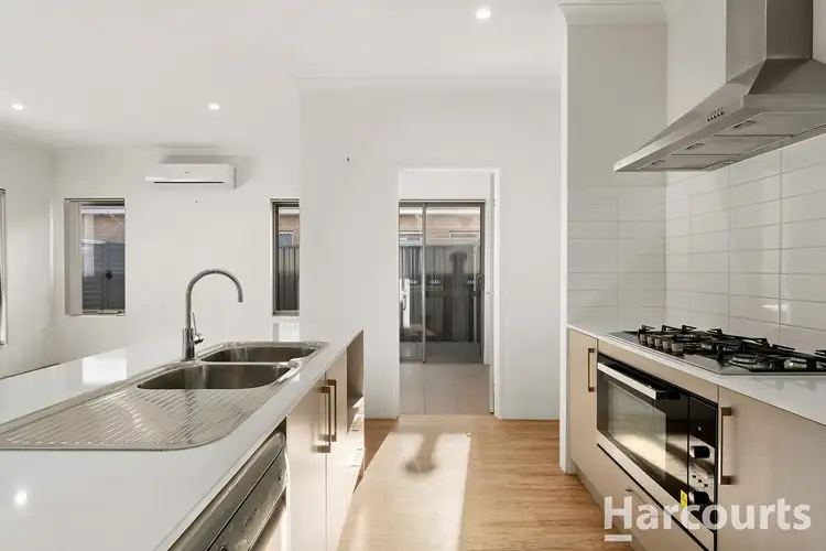 Sixth view of Homely house listing, 8 Whimbrel Crescent, Coodanup WA 6210