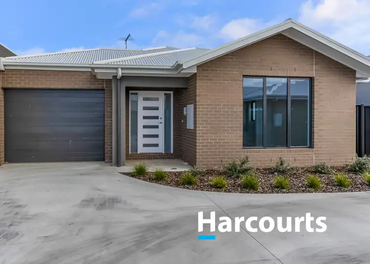 Second view of Homely house listing, 2/20 Sarakos Circuit, Wangaratta VIC 3677