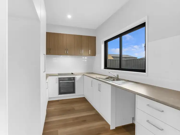 Third view of Homely house listing, 2/20 Sarakos Circuit, Wangaratta VIC 3677