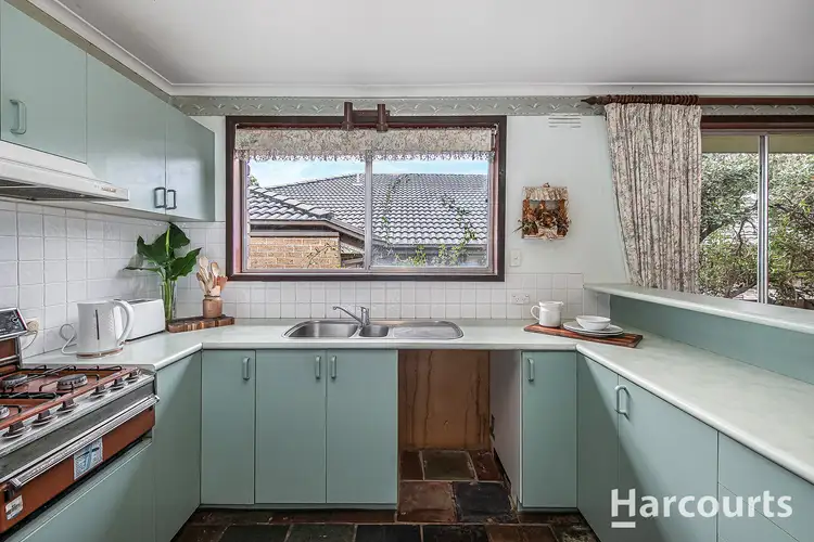 Sixth view of Homely house listing, 38 The Outlook, Glen Waverley VIC 3150