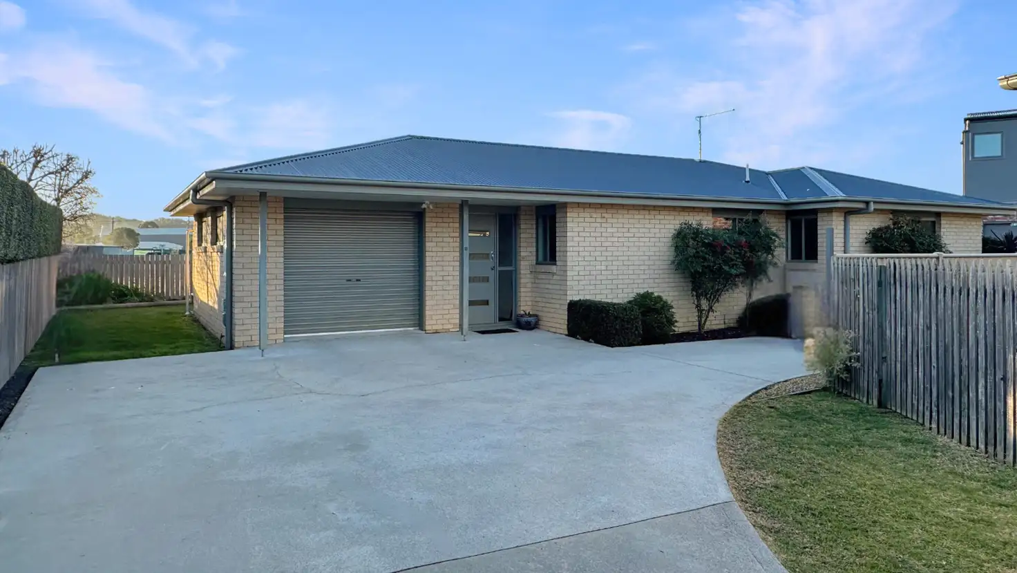 Main view of Homely unit listing, 2/16 Heather Place, St Helens TAS 7216